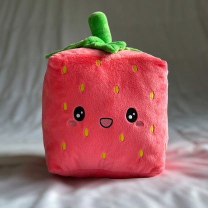 Strawberry Cube Plush - Ichigo